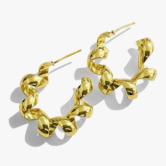 Jewelry - NEW 14K Gold Plated Trendy Gold Open Hoop Earrings